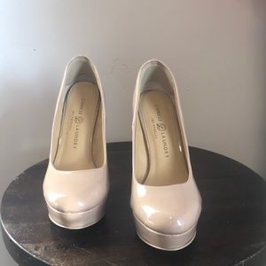 Chinese Laundry Shoes - Chinese Laundry Nude colored pumps EUC Chinese Laundry Shoes - Chinese Laundry Nude colored pumps EUC